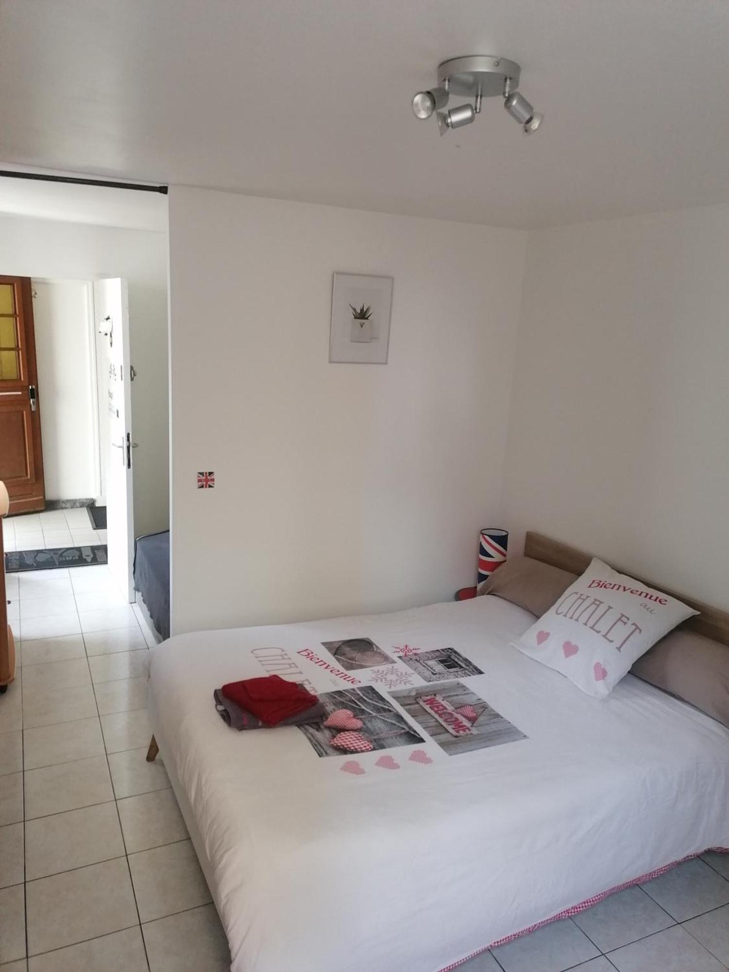 Le Petit Chalet -Appartement Proche De La Vieille Ville , Du Centre Ville Et Du Tram- Petit Dejeuner Offert Le Mans Ngoại thất bức ảnh